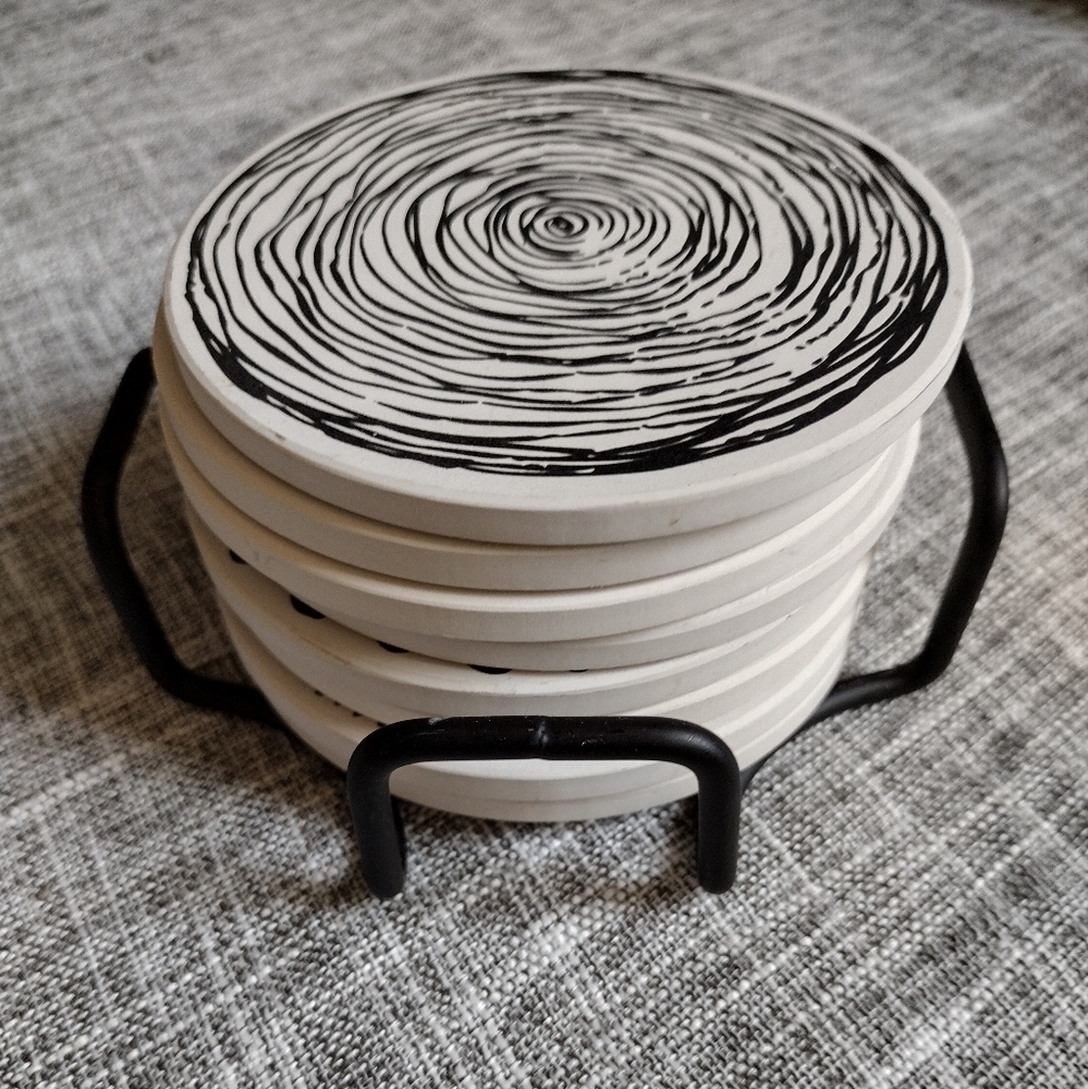 8 piece coaster set with holder